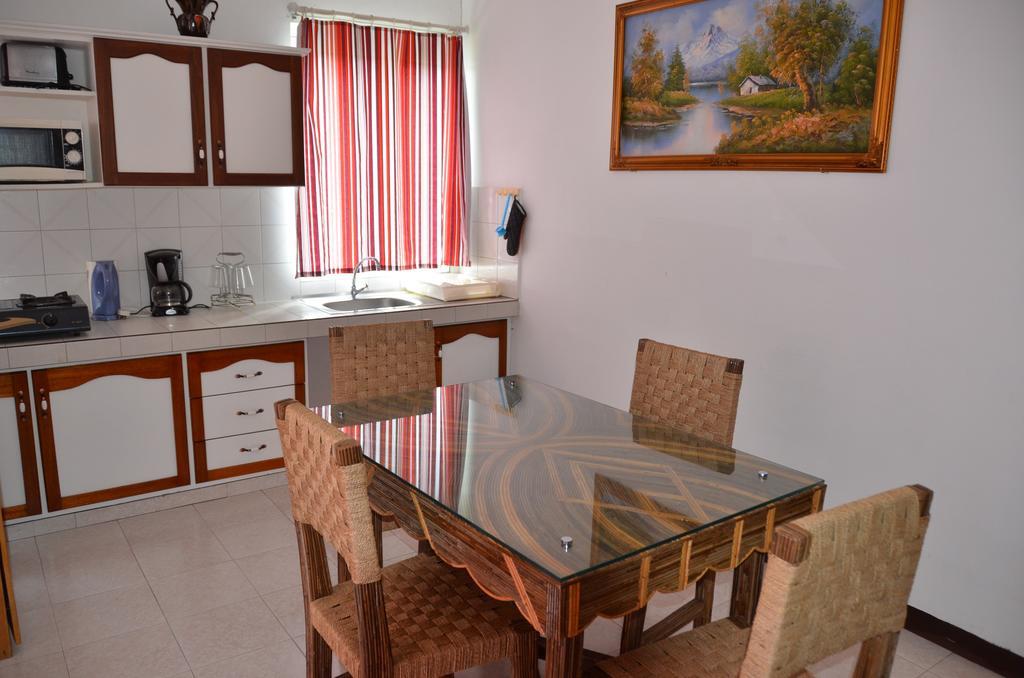 Les Gentilhommieres Guest House Trou aux Biches Quarto foto